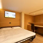 Centro's Hotel