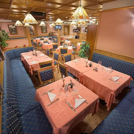 Ξενοδοχείο Centro's 3*